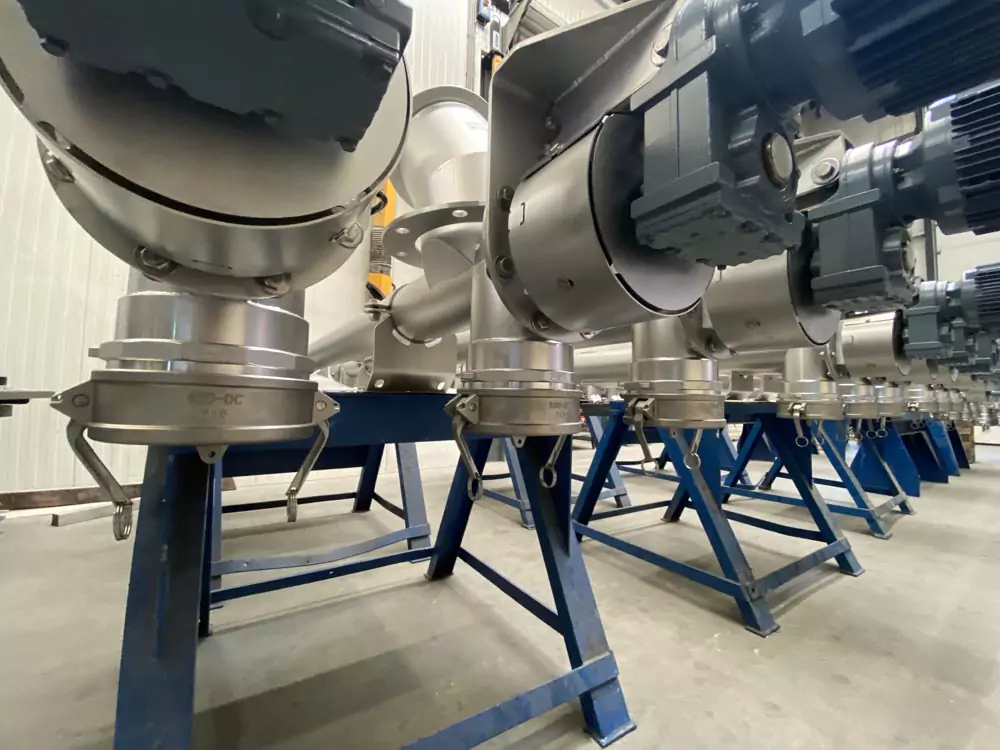 Kokerschroeven - Klinkenberg B.V.