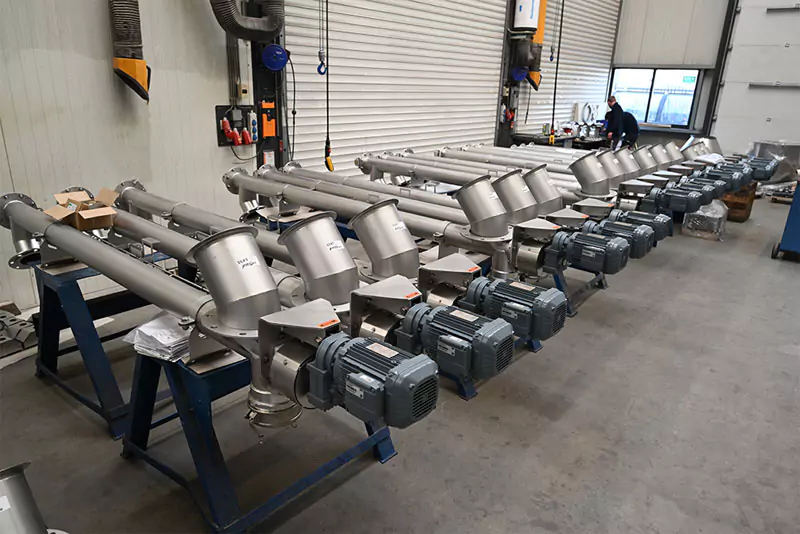 Kokerschroeven - Klinkenberg B.V. Zaanstad